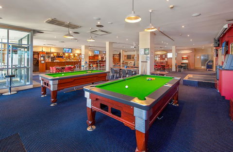 Southend Hotel - Mackay Tourism 3