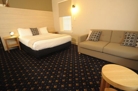 Sovereign Hill Hotel - Mackay Tourism 2