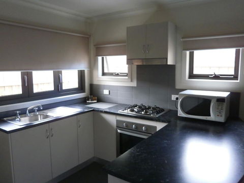 Sovereign Views Apartments - Mackay Tourism 3