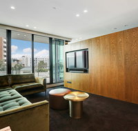 Spectacular 1 bedroom Apartment with Water Views  Palatial Terrace - Mackay Tourism