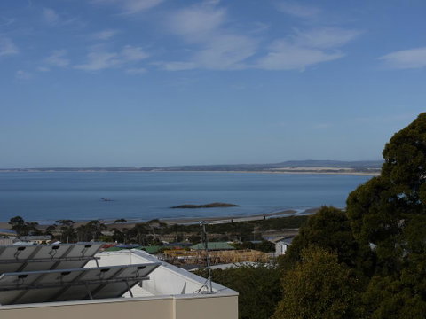 Spectacular Holiday Living - Mackay Tourism 2