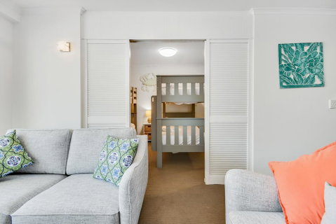 Spinnaker Apartments - Mackay Tourism 2