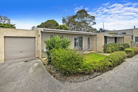 Spring Central 2-39 - Mackay Tourism 1