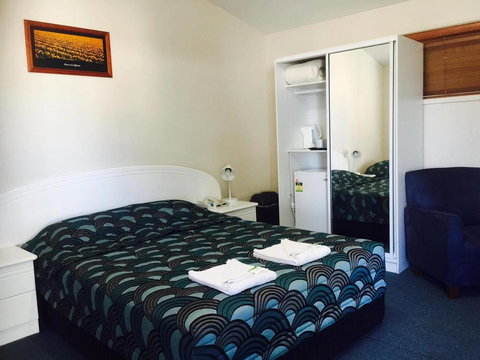 Springsure Overlander Motel - Mackay Tourism 0