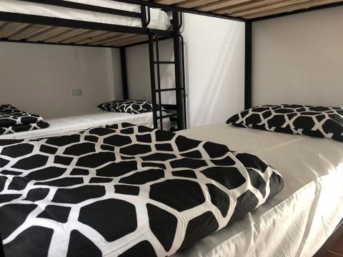 St Kilda Accommodation - Mackay Tourism 1