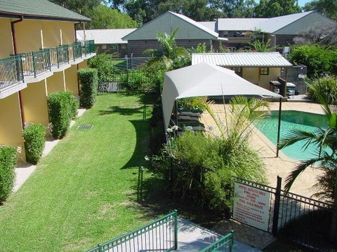 St Marys Park View Motel - Mackay Tourism 0