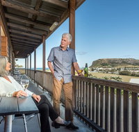 Stanley Seaview Inn - Mackay Tourism