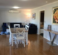 Starline Alpacas Farmstay Resort - Mackay Tourism