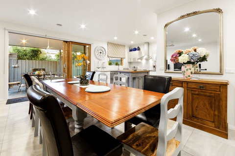 StayCentral - Rosanna Luxurious Mansion - Mackay Tourism 2