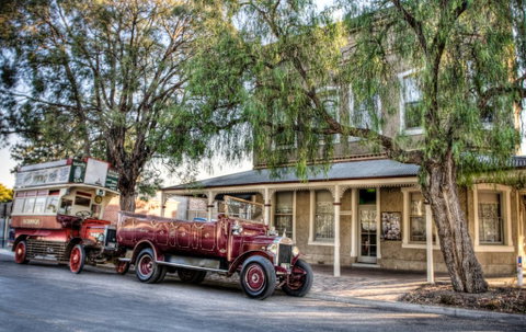 Steampacket Inn - Mackay Tourism 0