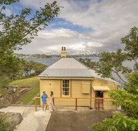 Steele Point Cottage - Mackay Tourism