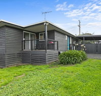Strathmore Beach House 67 - Mackay Tourism