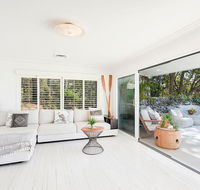 Stunning Oceanview Retreat Between Beach and Bush - Mackay Tourism