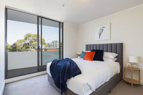 Stylish Apartment Minutes From City And Airport - Mackay Tourism 1