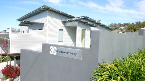 Stylish Holiday Unit - Mackay Tourism 0