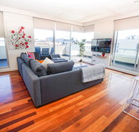 Stylish Modern 3BD Retreat at an Amazing Location - Mackay Tourism