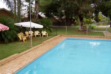 Sun River Resort Motel - Mackay Tourism 1