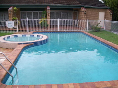Sun Plaza Motel - Mackay - Mackay Tourism 1