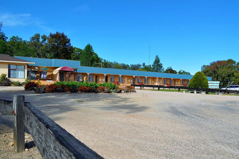 Sunflower Motel - Mackay Tourism 2