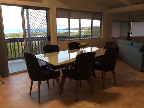 Sunnyside Holiday Home - Mackay Tourism 3