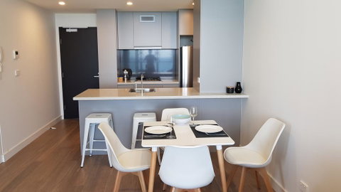 Supercar Fan's Dream - Track Side Apartment #1 - Mackay Tourism 2
