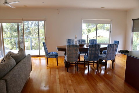 Surf Coast Haven - Mackay Tourism 0