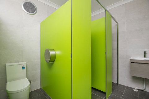 Sydney Star Backpackers - Mackay Tourism 1