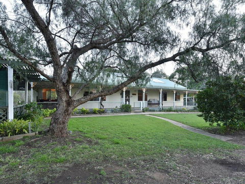 Tabitha Hill Estate - Mackay Tourism 3