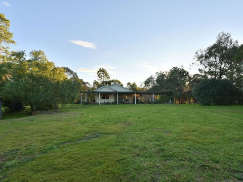 Tabitha Hill Homestead - Mackay Tourism 3