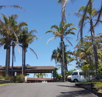 Tabourie Lake Motor Inn - Mackay Tourism