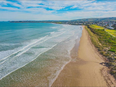 Tahren Beachfront Shack - Mackay Tourism 2