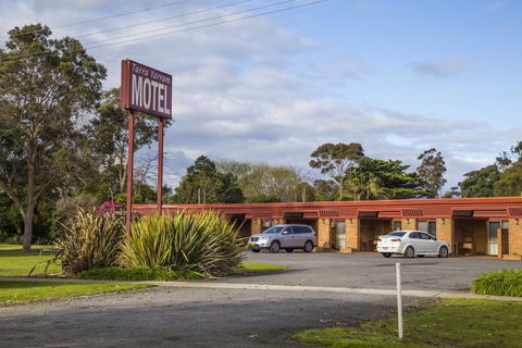 Tarra Motel - Mackay Tourism 0
