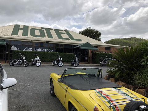 The Advancetown Hotel - Mackay Tourism 1
