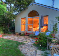 The Avenue at Montville Luxury Cottage - Mackay Tourism