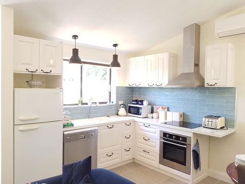 Birch Lane - Mackay Tourism 21