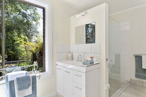 Birch Lane - Mackay Tourism 29