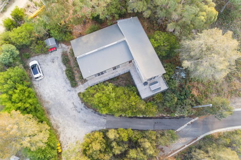 Freycinet Haven - Mackay Tourism 24
