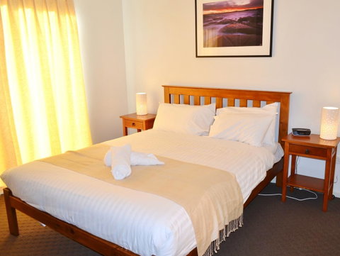 170 Hazards View - Unit 1 - Mackay Tourism 7