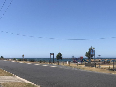 Ulverstone Boutique Accomodation - Mackay Tourism 4