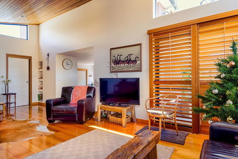 Ulverstone Boutique Accomodation - Mackay Tourism 39