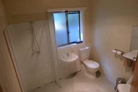 Willaway Motel Apartments - Mackay Tourism 8