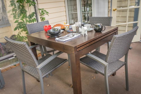 Glencoe Country Bed And Breakfast - Mackay Tourism 16