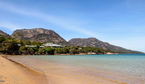 Freycinet Lodge - Mackay Tourism 37
