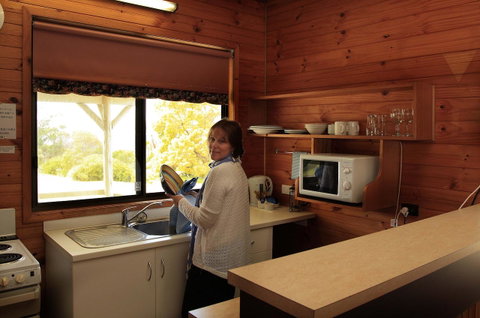 Bicheno By The Bay - Mackay Tourism 4