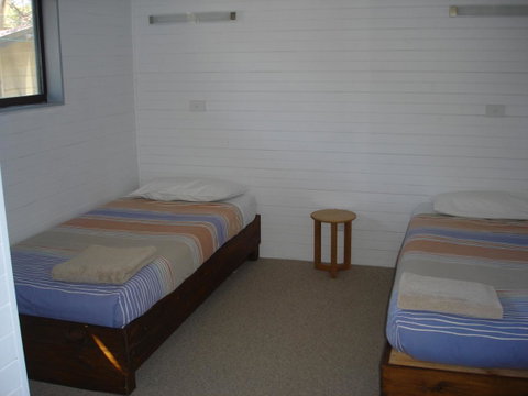 Bicheno By The Bay - Mackay Tourism 35