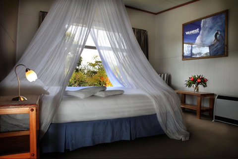 Bicheno By The Bay - Mackay Tourism 15