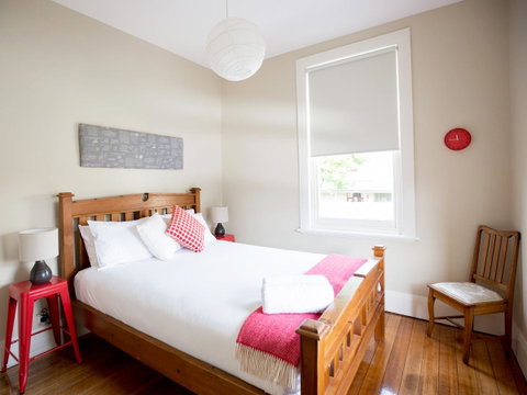 Montacute Boutique Bunkhouse - Mackay Tourism 8