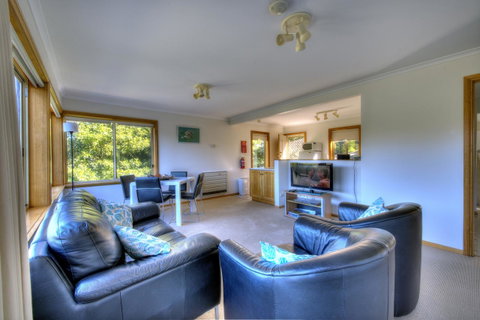 Freycinet Sanctuary 5 - Mackay Tourism 6