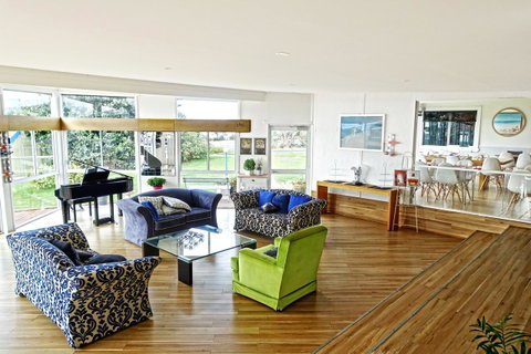 Diamond Island Resort - Mackay Tourism 1
