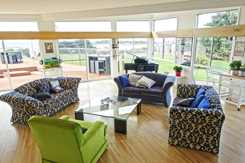 Diamond Island Resort - Mackay Tourism 12